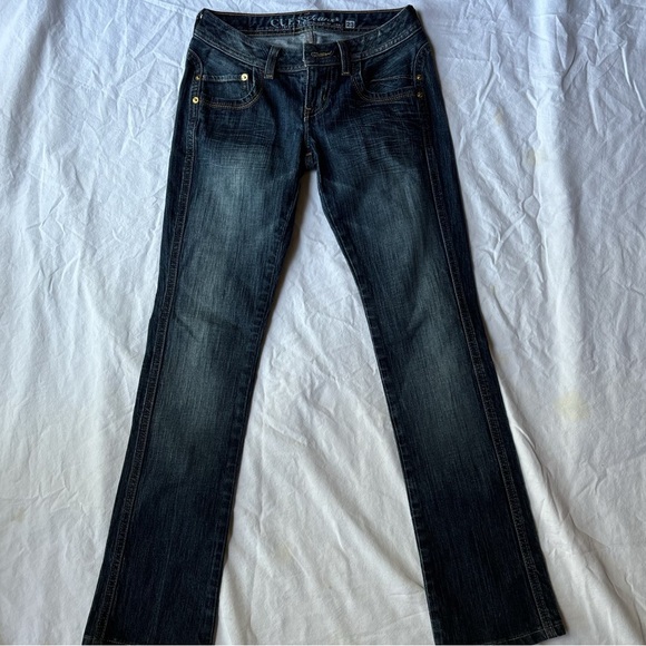 Women’s guess jeans - Picture 1 of 7